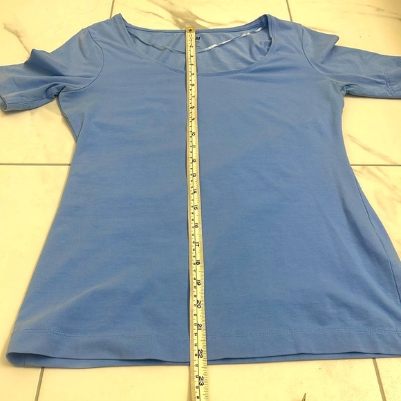 H&M Modern Classic Blue Short Sleeve Tee Scoop Neckline Stretchy Fabric Size S - Picture 8 of 11